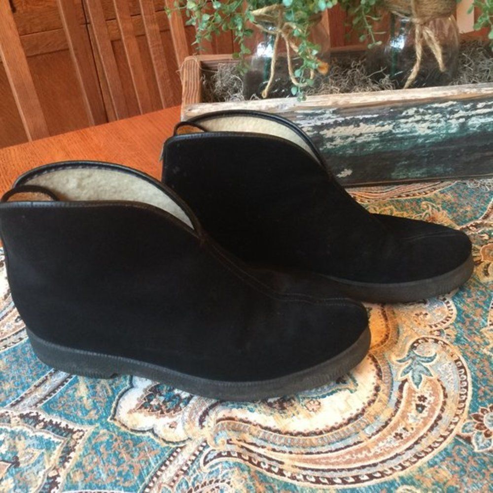 Stella Austria Suede Wool Lined Heavy Rubber Sole Ankle Boots Women’s 8.5